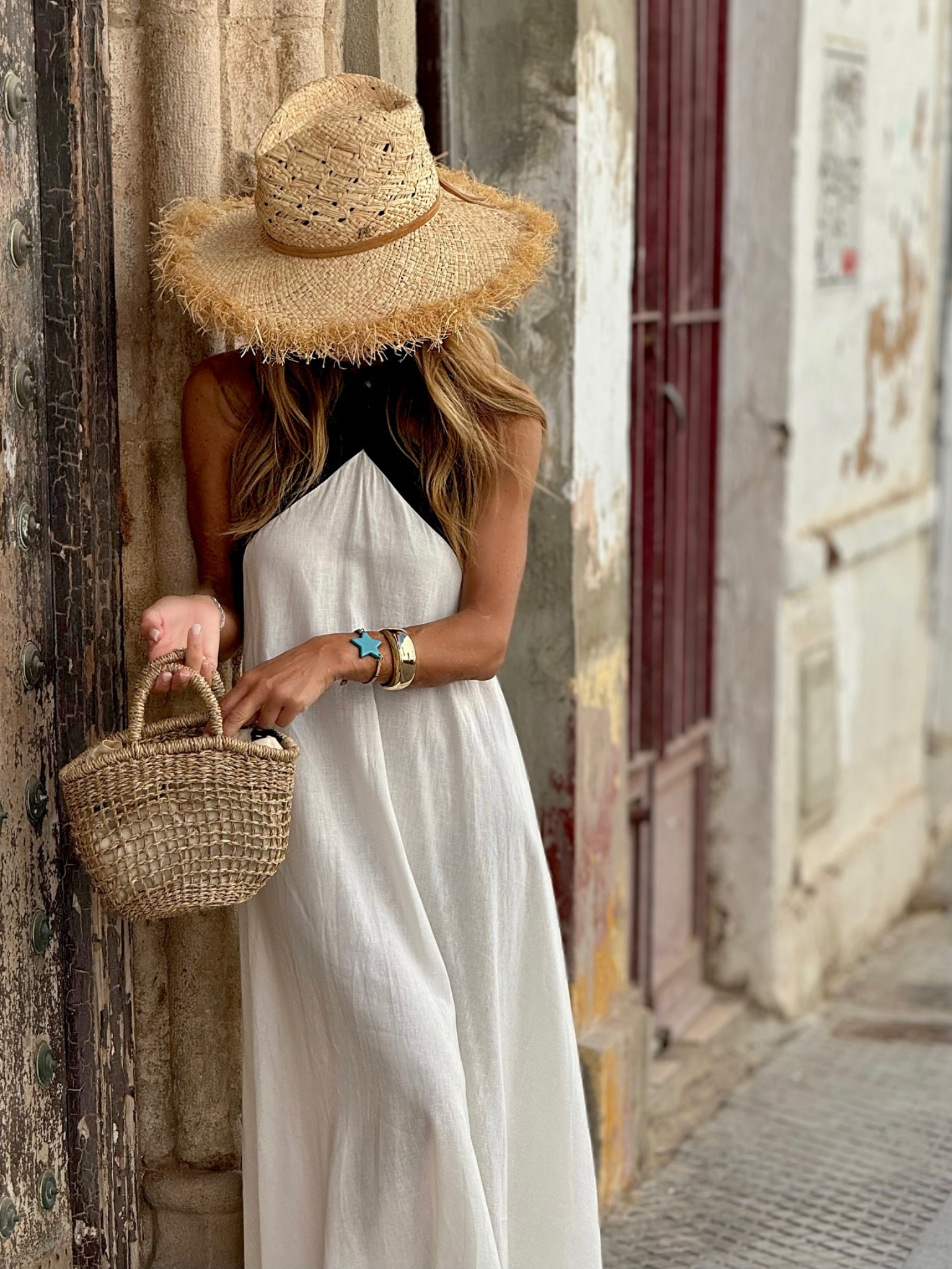 CANELA | Cross-Front Neckline Dress