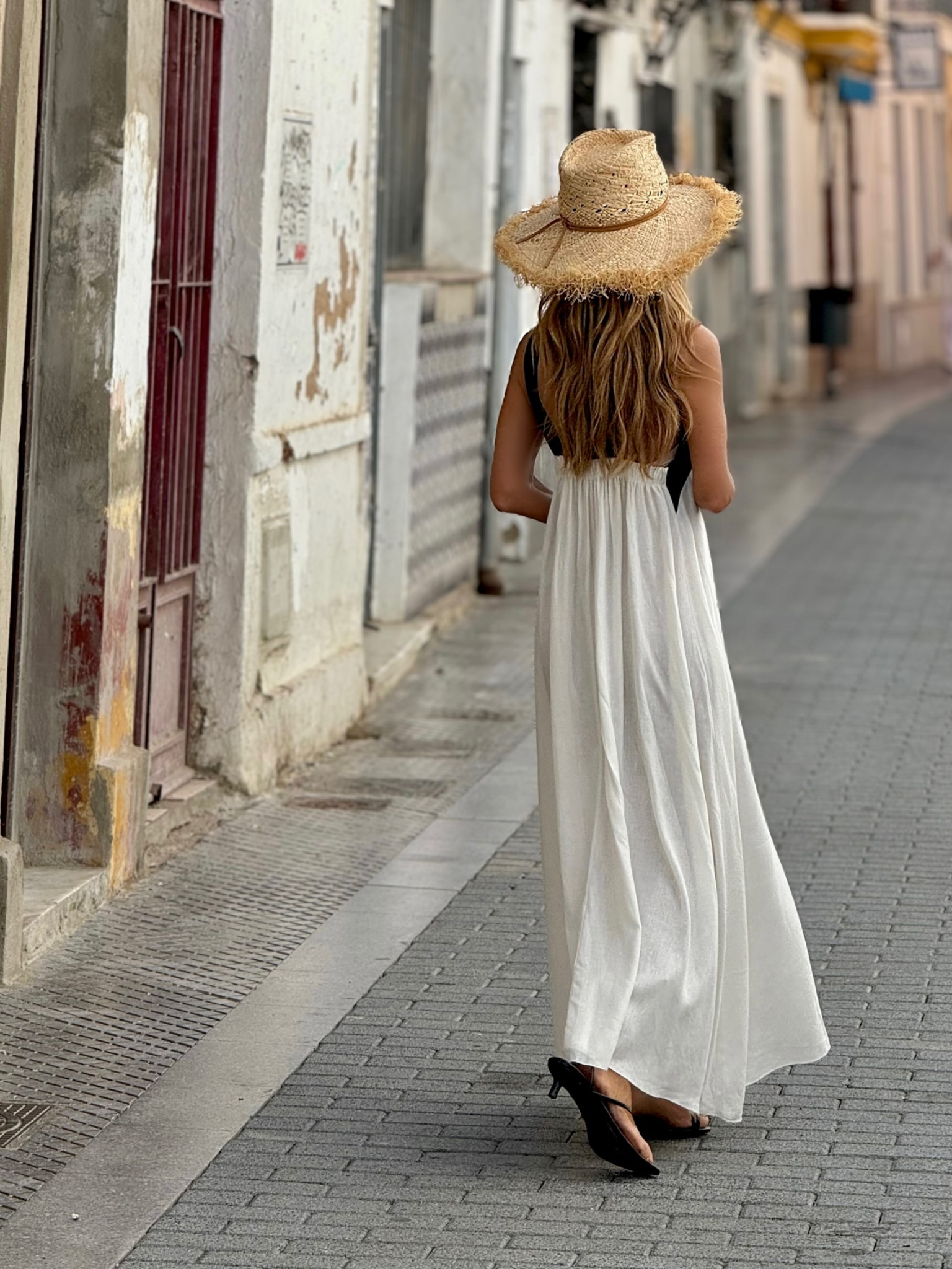 CANELA | Cross-Front Neckline Dress