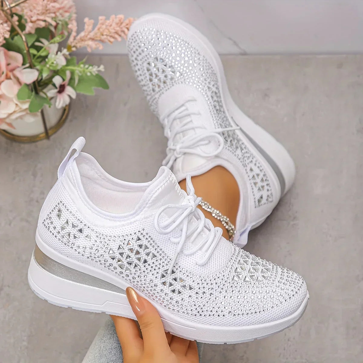 Giselle – Orthopedic Sneakers