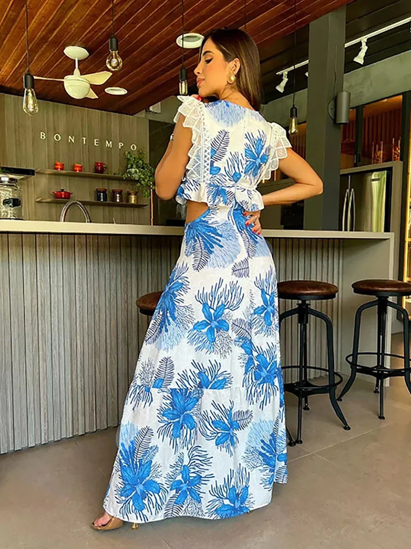 Margie - Madingas Maxi Nėrinių Suknelė be Rankovių