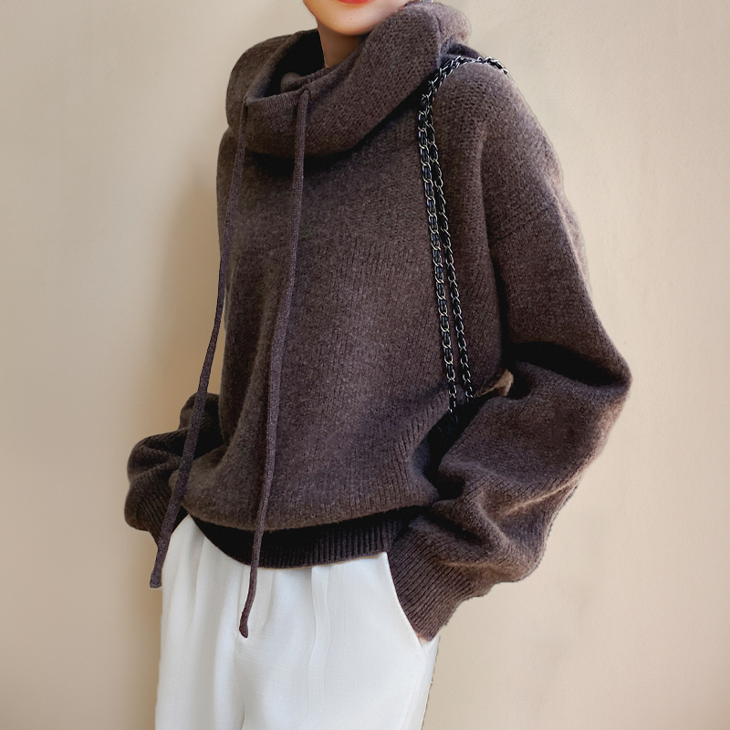 Elvire | Cozy Hooded Pullover Style