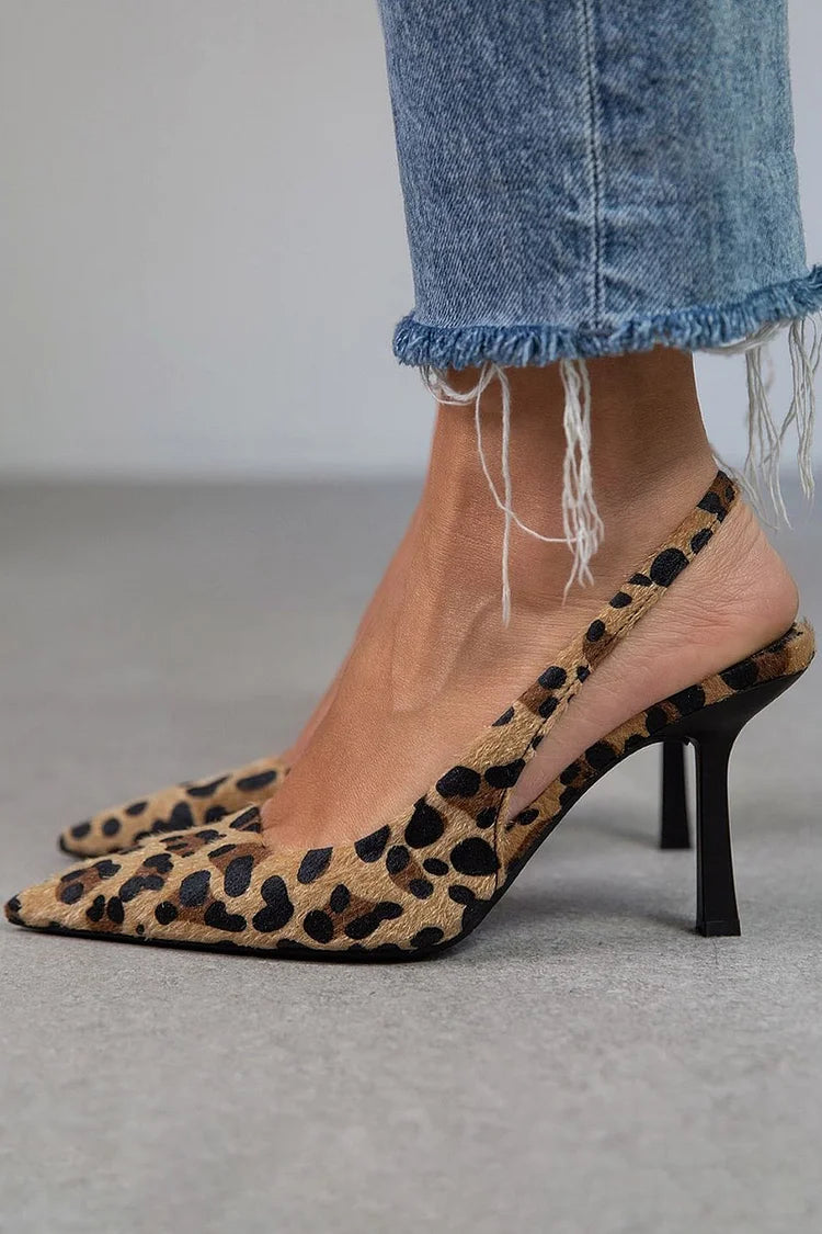 NOIR EDGE | Stylish high heels with animal claw accents
