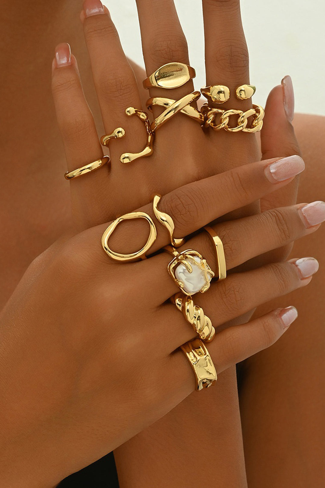 Open Geometric Metallic Ring