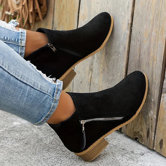Ambreline | Classic Leather Ankle Boots