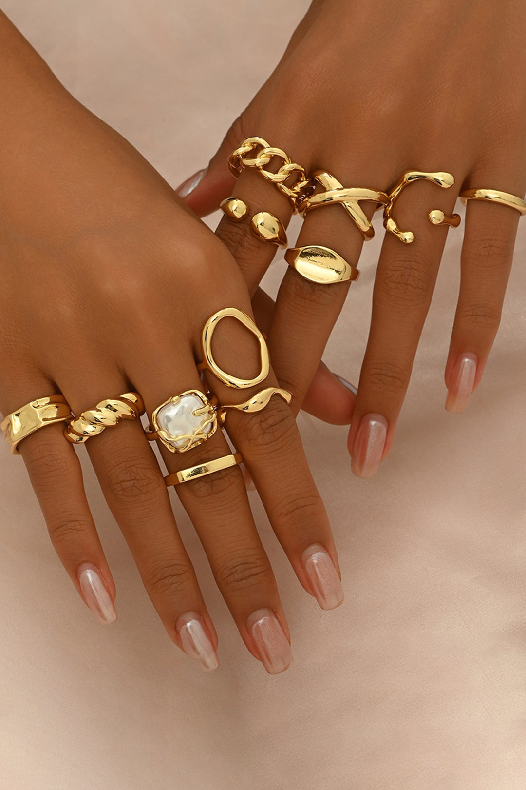Open Geometric Metallic Ring