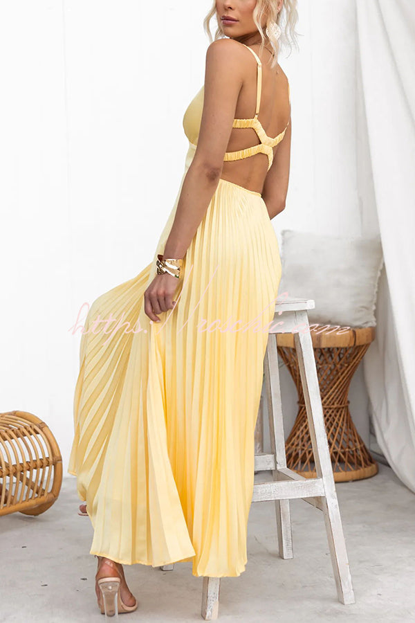 Liucija - Stunning Pleated Dress