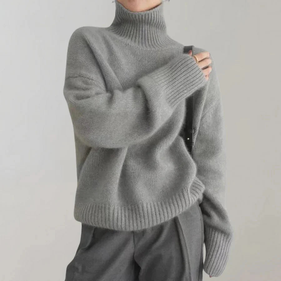 Knitted sweater | Loose fit | Turtleneck