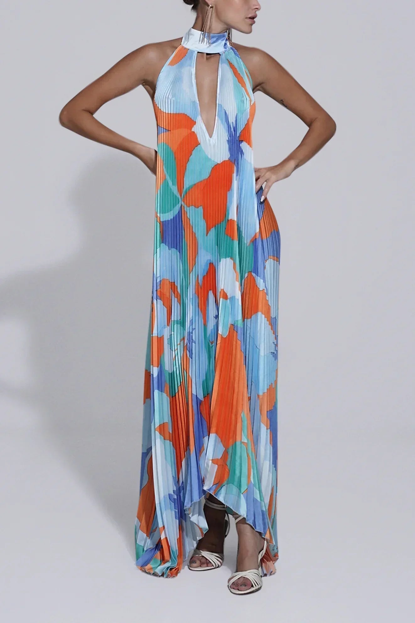 Shalia - Maxi Dress with Attractive Halter Neck