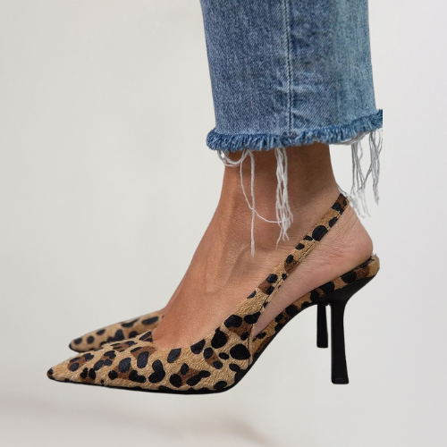 NOIR EDGE | Stylish high heels with animal claw accents