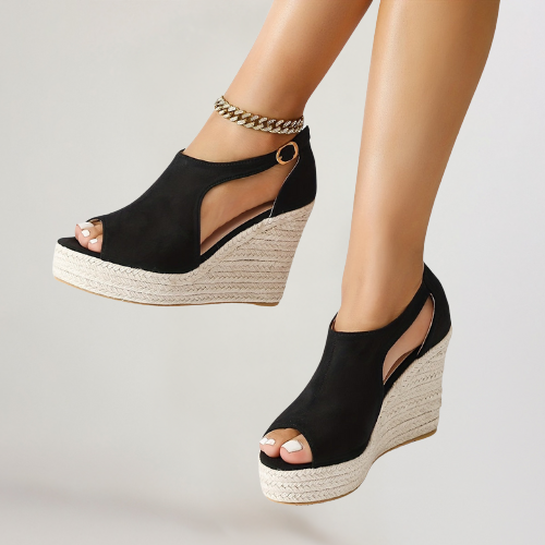 ESTELLA | PATHOGENIC FLESH-COLORED SANDALS
