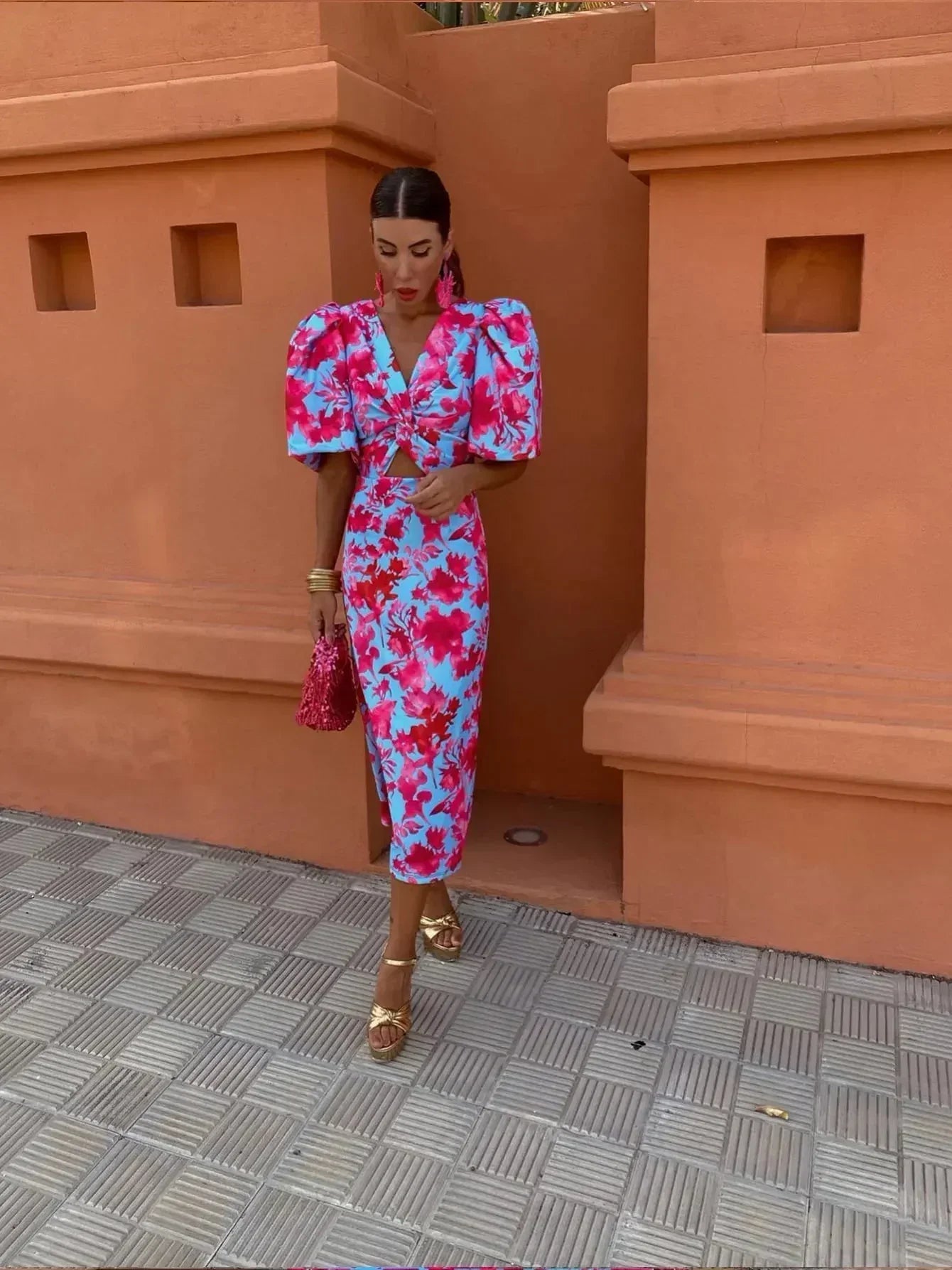 Loren - Midi Dress with Puffy Sleeves