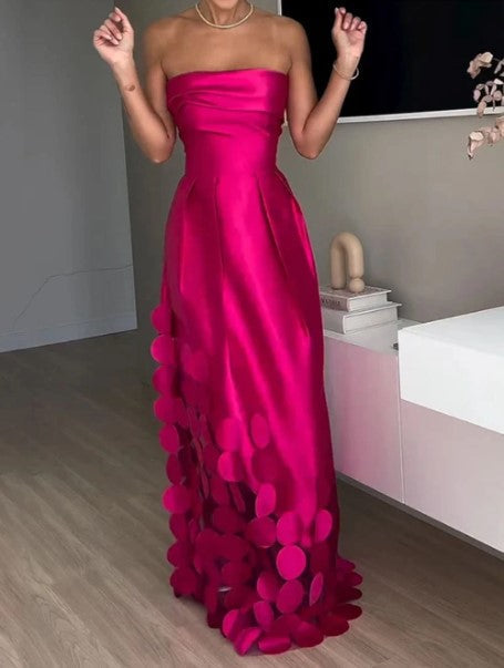 Coraline - Long Dress with Round Cut