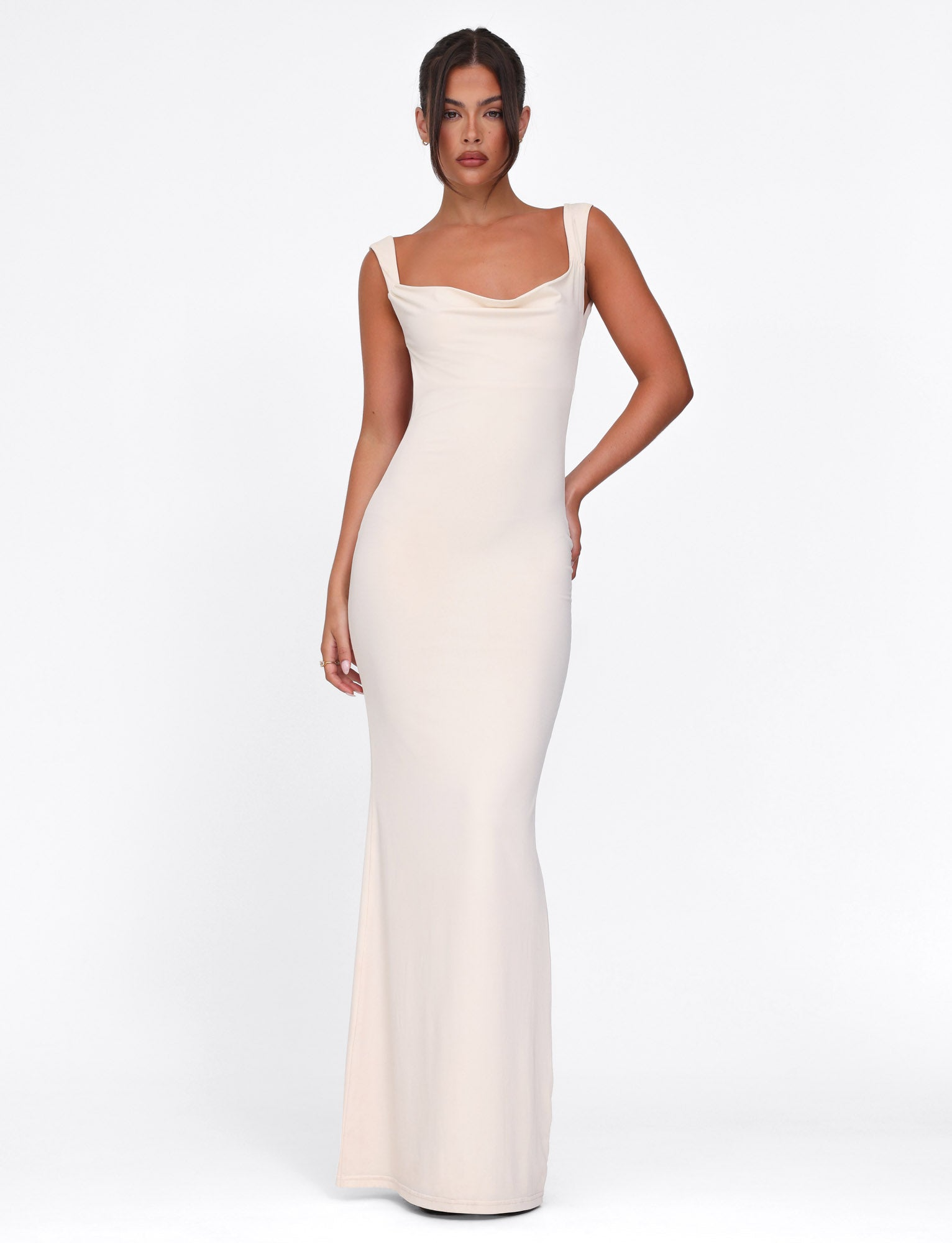 Kynara | Elegant Maxi Dress
