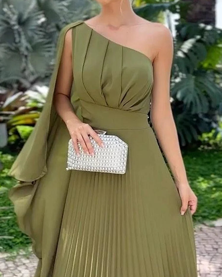 Aralueen | One Shoulder Pleated Dress