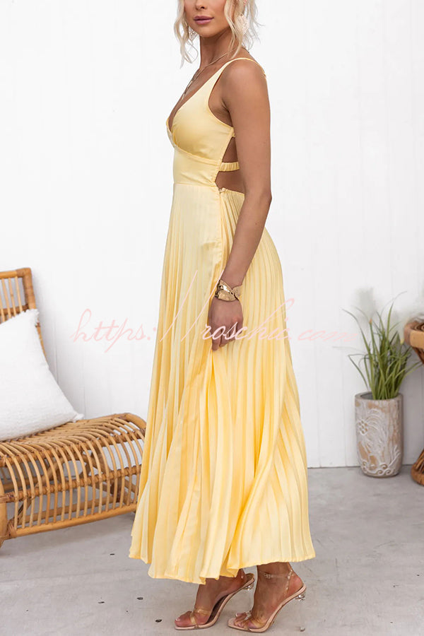 Liucija - Stunning Pleated Dress