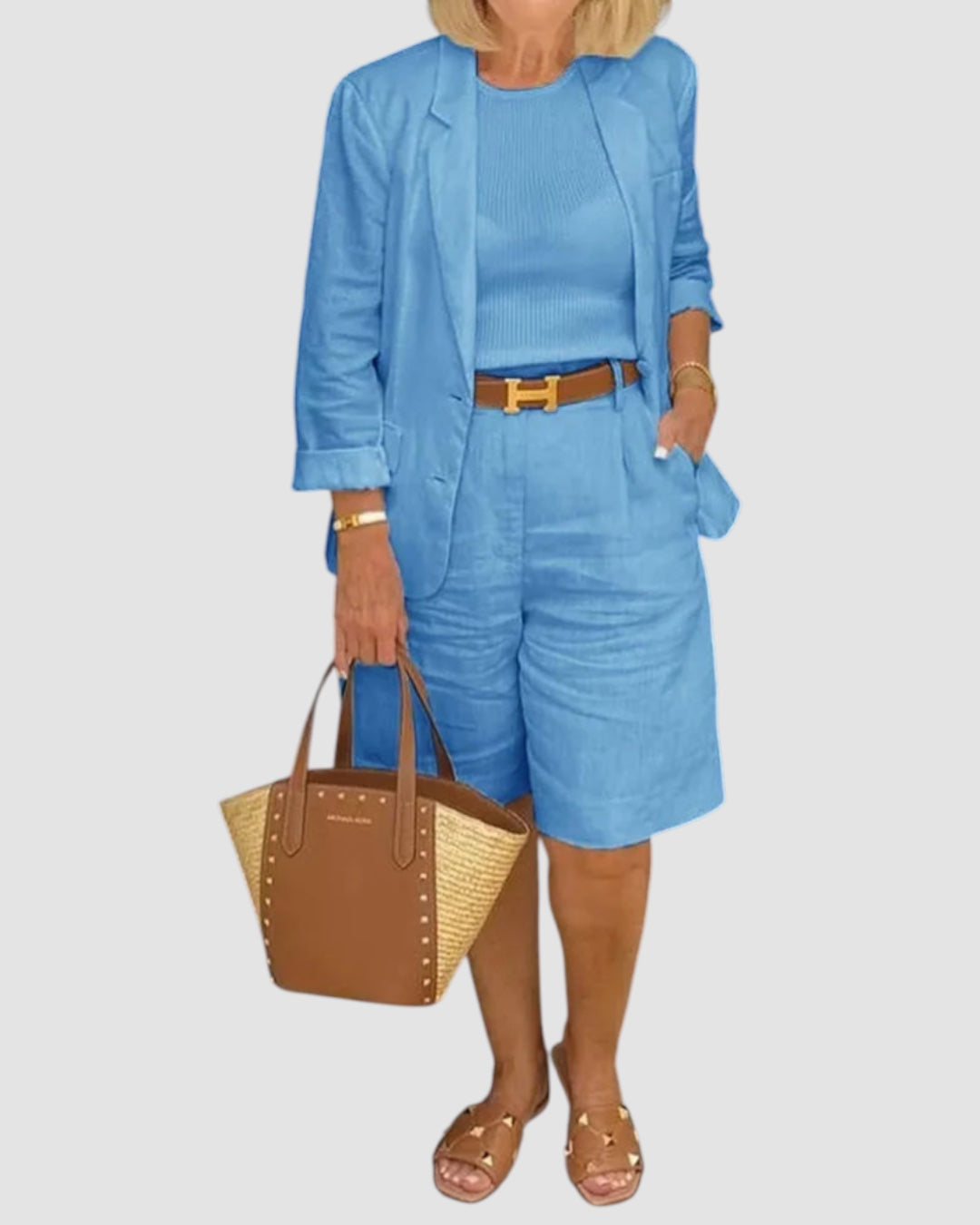 Noora | Elvora - Blazer and shorts – a two-piece relaxed set