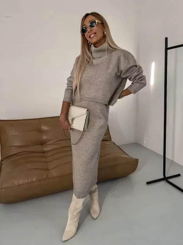 Marley | Sleek Rollneck Midi Dress