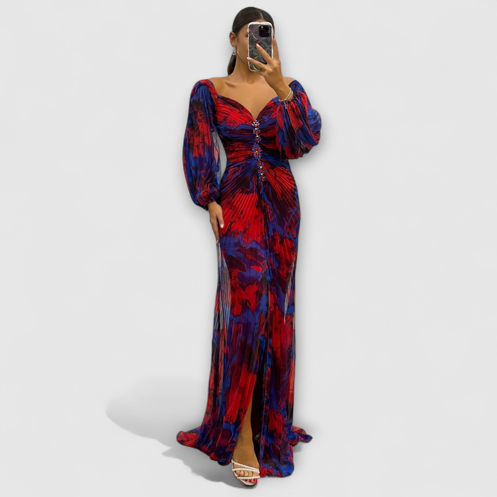 Gisselle | Elegant Dress with V-Neckline